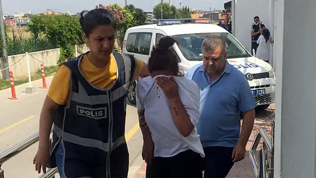 Dayakçı kocasını keser sapıyla dövüp bıçakladı
