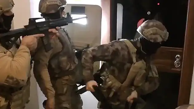DEAŞ ve El Kaide terör örgütlerine Konya dahil 11 ilde operasyon: 36 şüpheli yakalandı
