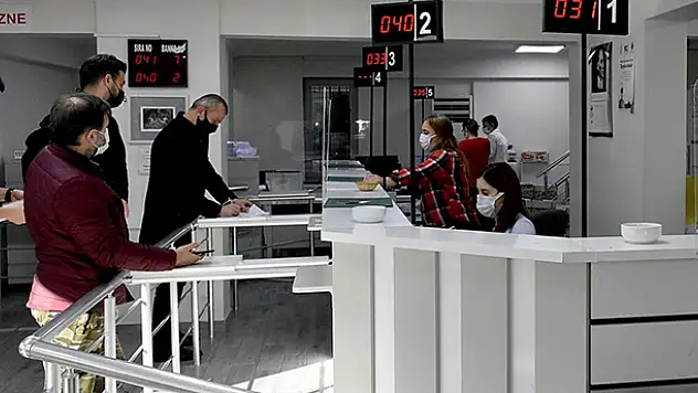 Değerli kağıt bedelleri açıklandı! Ehliyet, pasaport, kimlik ne kadar oldu?