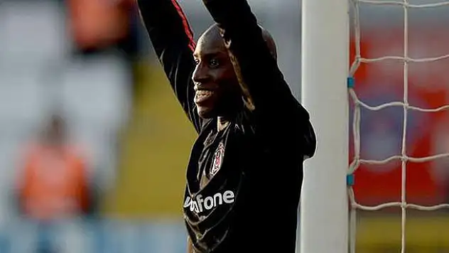 Demba Ba satıldı!