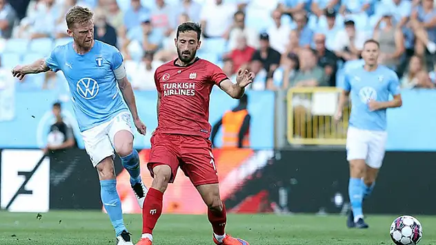 Demir Grup Sivasspor deplasmanda Malmö'ye 3-1 mağlup oldu
