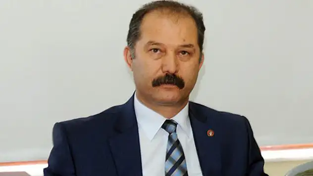 Demir vekillik  için istifa etti