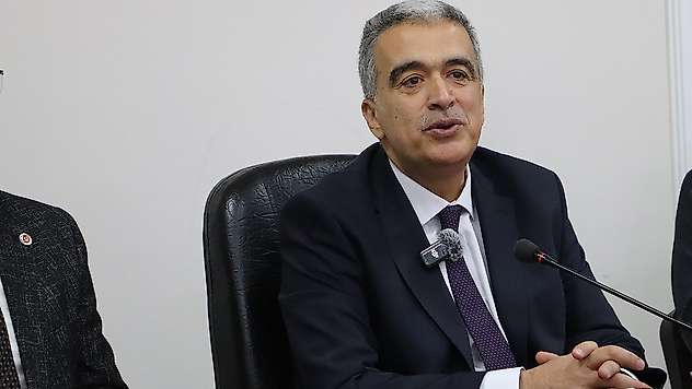 Demirel: Esnafımız zor dönemlerden geçiyor
