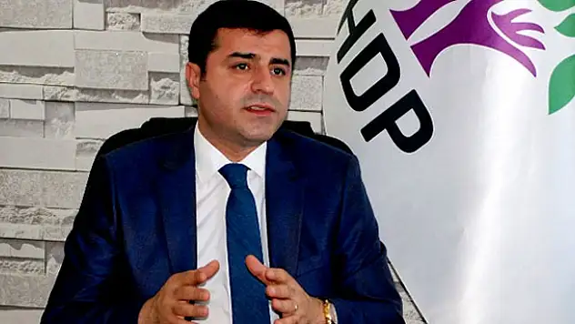 Demirtaş'ın aracı incelemeye alındı