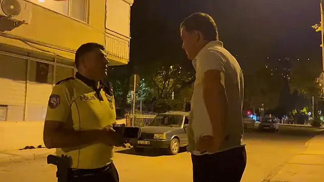 Denetime takılan ehliyetsiz sürücü: Ehliyetimi dün almıştım, galiba beni dolandırdılar