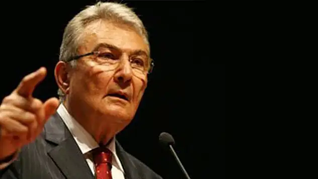 Deniz Baykal'ın ihracı istendi