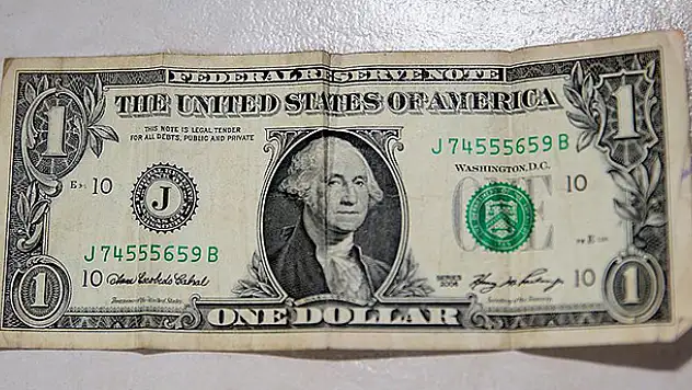 Deniz Harp Okulu'nda üsteğmenin odasında '1 dolar' bulundu