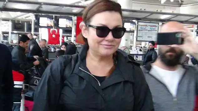 Deniz Seki umreye gitti