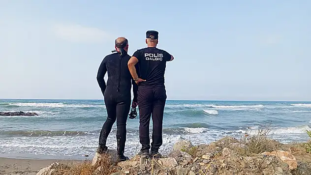 Denizde kaybolan 14 yaşındaki Emir'in cansız bedenine ulaşıldı
