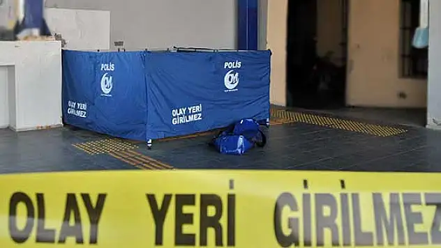 Denize düşen genç boğuldu