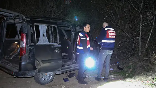 Denizli'de hafif ticari araç şarampole devrildi: 1 ölü
