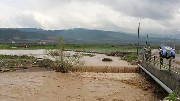 Denizli'de şiddetli yağış