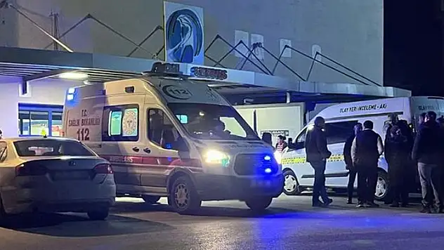Denizli'de silahlı saldırı: 17 yaşındaki çocuk yaralandı
