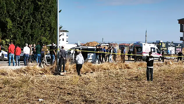 Denizli'de araca silahlı saldırı: 1 ölü, 2 yaralı