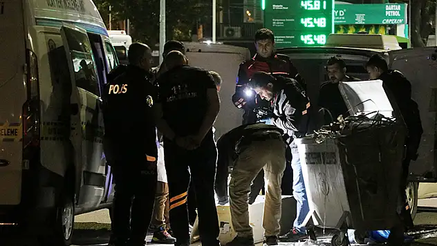 Denizli'de çöp konteynerinde yeni doğmuş bebek cesedi bulundu