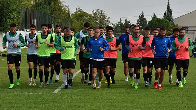 Denizlispor'da yaprak dökümü
