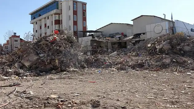 Deprem Adıyaman'da 6 oteli yıktı
