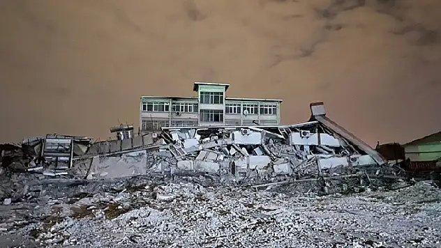 Deprem sonrası ortaya çıkan rapor şok etti! 525 binanın 6'sı kurallara uygun
