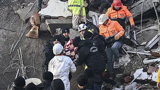 Depremde can kaybı sayısı 29 bin 605 oldu
