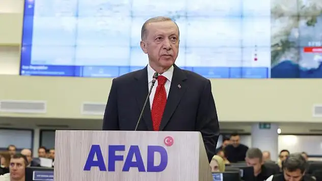Depremde hayatını kaybedenlerin yakınlarına 100 bin lira nakdi yardımda bulunuyoruz