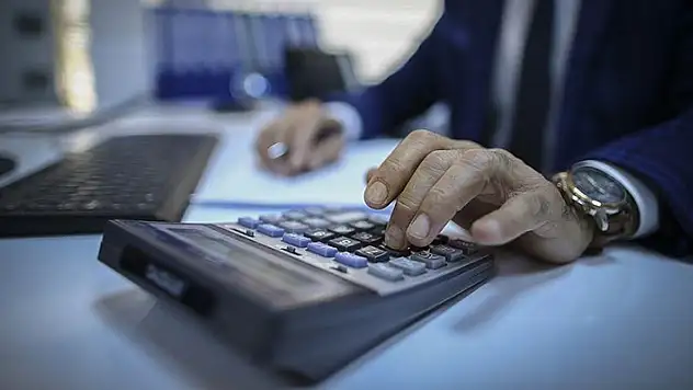 Depremden etkilenen bazı il ve ilçelerde prim borçları ödeme süreleri 29 Aralık'a uzatıldı
