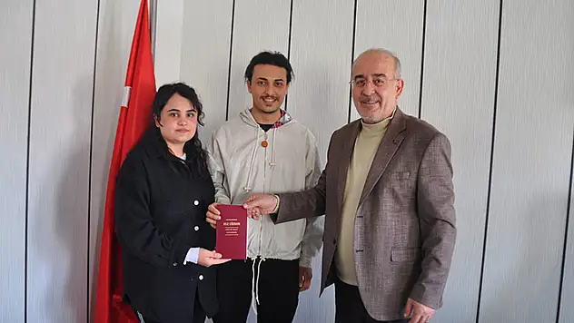 Depreme Hatay'da yakalanan çiftin nikahı Konya'da kıyıldı
