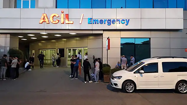 Depremin ardından kalp krizi geçiren öğretmen hayatını kaybetti