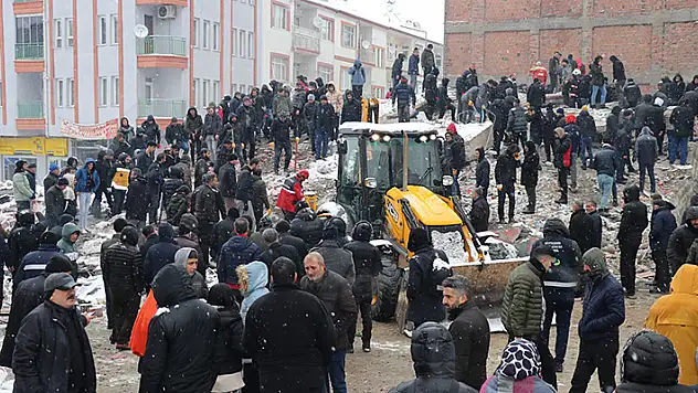 Depremin ardından Malatya'da yıkılan binalarla ilgili 31 isme gözaltı kararı
