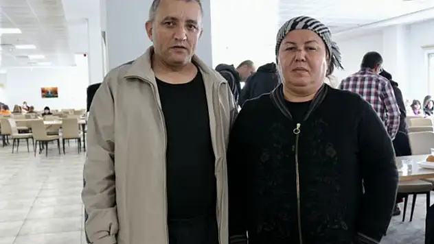 Depremzedeler devletin ve milletin desteğiyle moral buluyor
