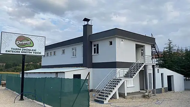 Derbent'e kurulan fasulye konserve ve kuru bakliyat paketleme fabrikası faaliyete geçti