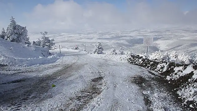 Derbent'te, Aladağ yolu kardan temizlendi