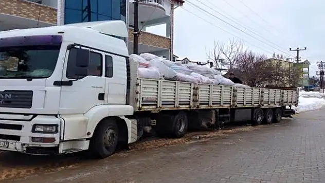 Derebucak'tan Bayır-Bucak Türkmenleri'ne Yardım Eli
