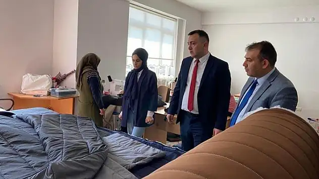 Derebucak'tan depremzedelere yardım
