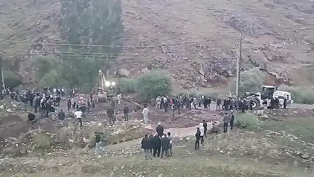 Dereyi geçerken akıntıya kapılan çobanın cansız bedeni bulundu
