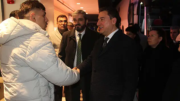DEVA Partisi Genel Başkanı Babacan, Konya'da ziyaretlerde bulundu
