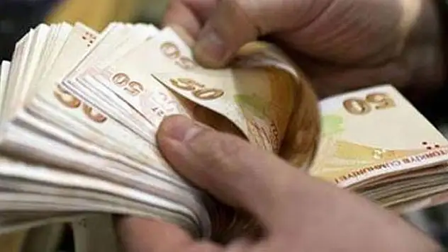 Devlet her yaşlıya 784 lira maaş bağlayacak