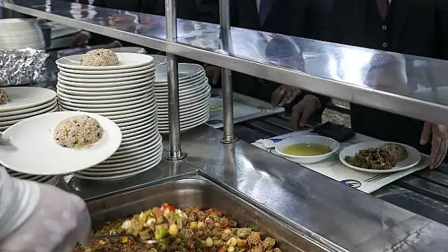 Devlet memurlarının 2023 yemek bedelleri belirlendi