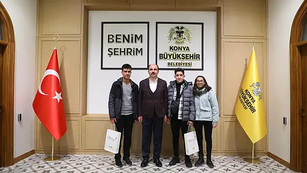 Dijital Eğitim Platformu'nda başarılı öğrenciler ödüllendiriliyor
