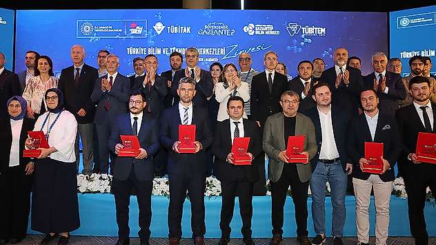 Dijitalin şampiyonu Konya oldu: Bilim Merkezine dev ödül