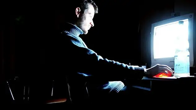 Dikkat! İnternet kafelerde yeni dönem başlıyor
