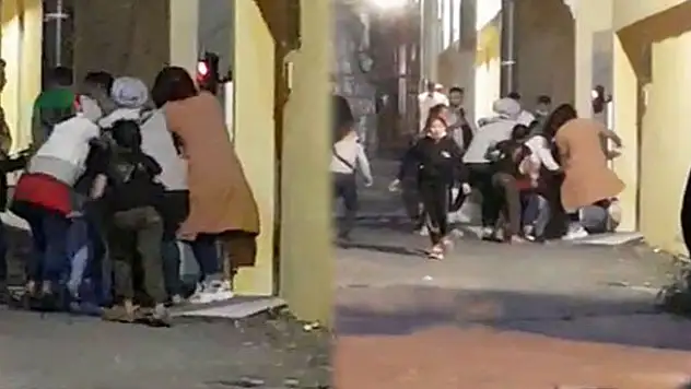 Dilenciler birbirine girdi: Neden bölgeme girdin?