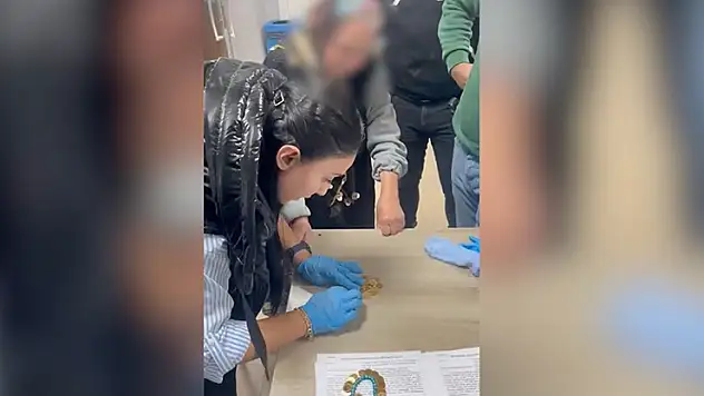 Dilencilik yapan kadının üzerinden 67 çeyrek altın çıktı