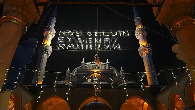 Din İşleri Yüksek Kurulu açıkladı: Hilal görüldü, Ramazan'ın ilk günü Perşembe