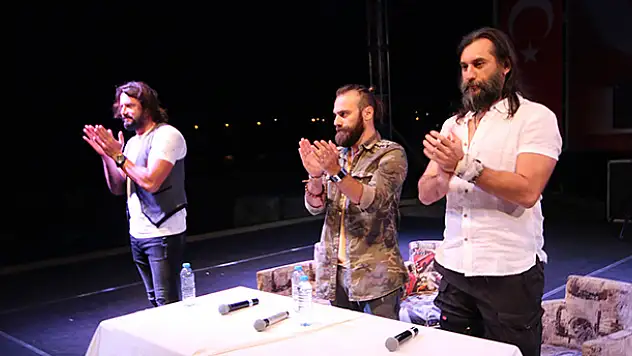 Diriliş Ertuğrul ve Filinta oyuncuları Beyşehir'de