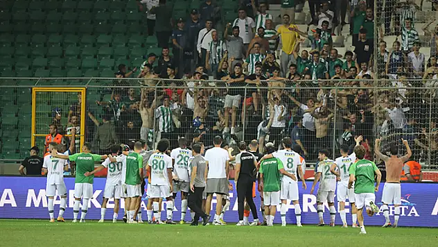 Dışarıda bileğimiz bükülmüyor!
