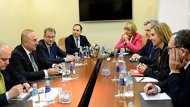Dışişleri Bakanı Çavuşoğlu Letonya'da