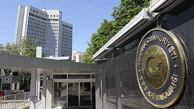 Dışişleri'nden flaş Hollanda açıklaması