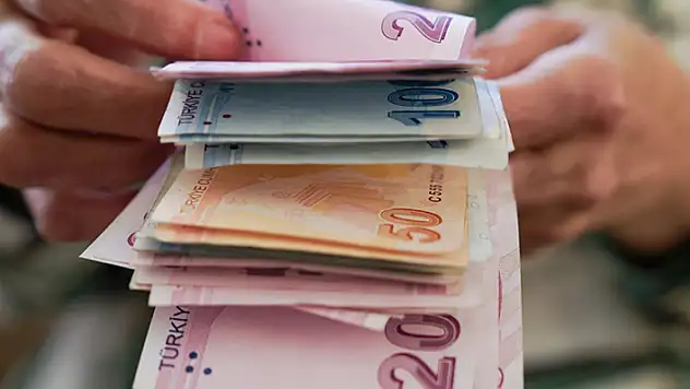 DİSK'in asgari ücret talebi 13 bin 200 lira 