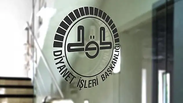 Diyanet: 2020'de hac için kesin kayıt yaptıranlar 2021 için erteleme veya vazgeçme tercihinde bulunabilecek
