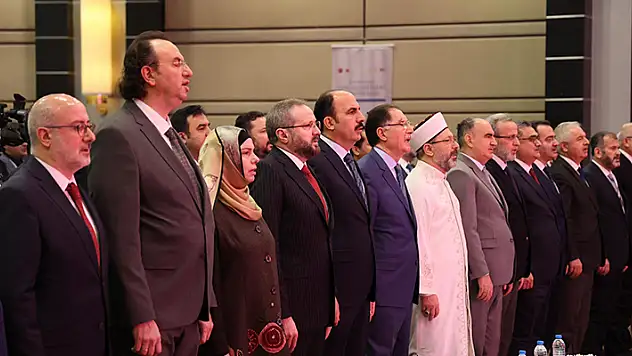 Diyanet'in 10. Yurt Dışı Din Hizmetleri Konferansı Konya'da başladı